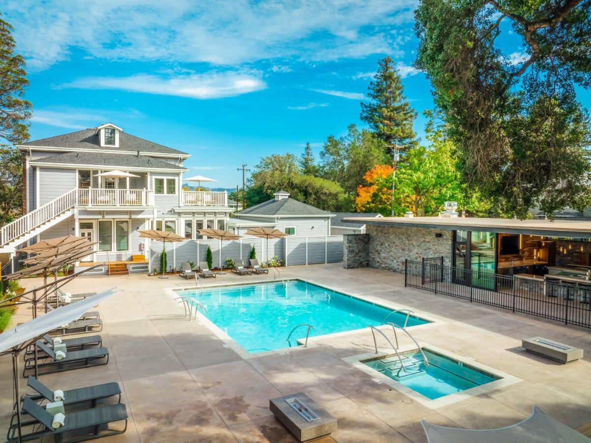 The Ruse Hotel Healdsburg Exterior photo
