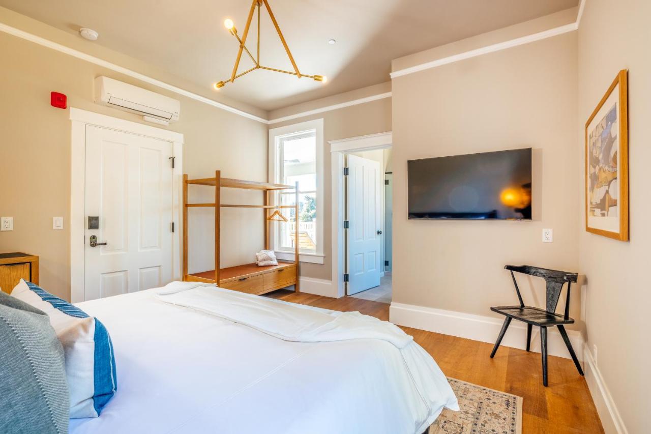 The Ruse Hotel Healdsburg Exterior photo